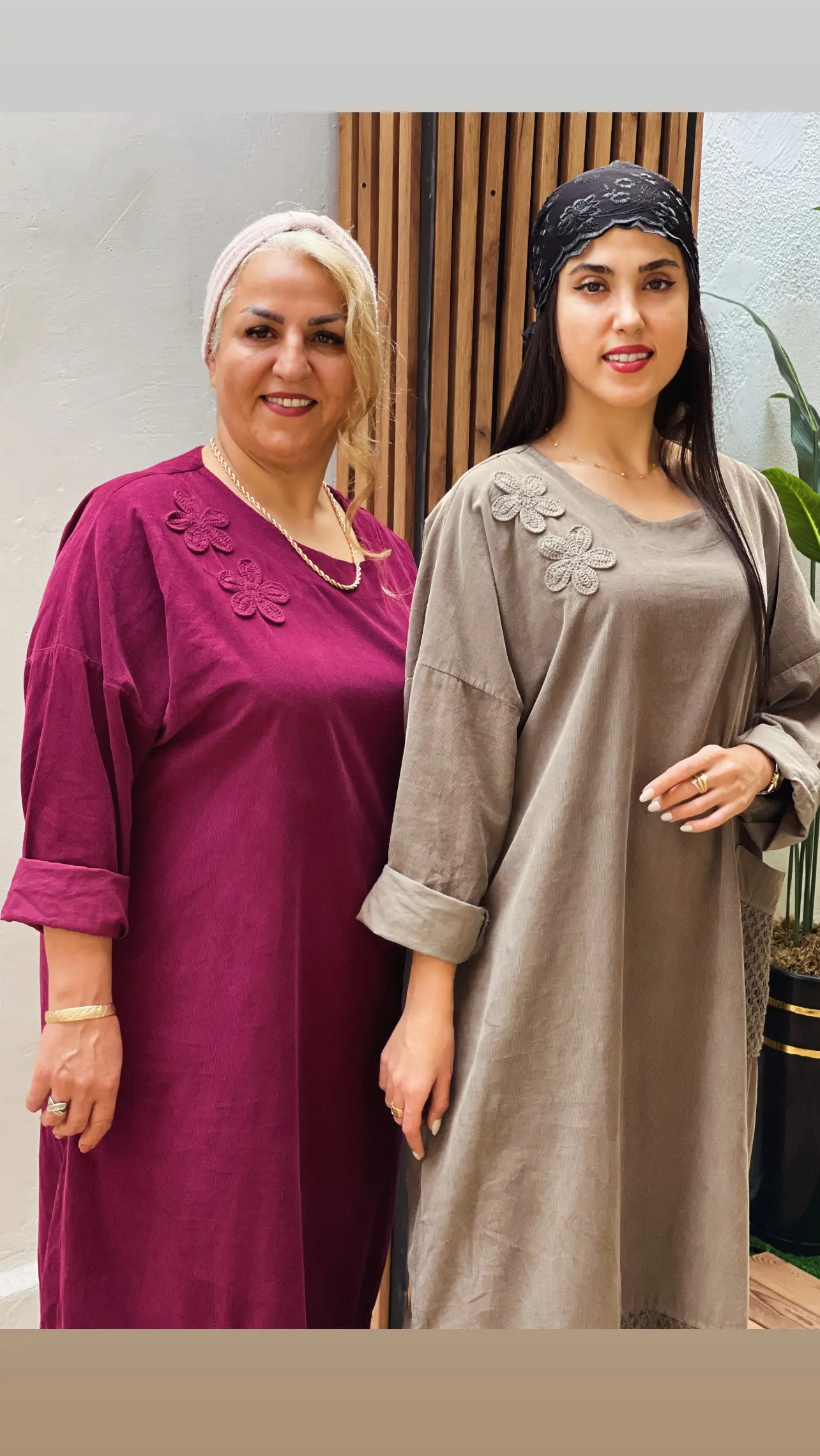 پیراهن مخمل کبریتی ایتالیایی دو گل جیب دار